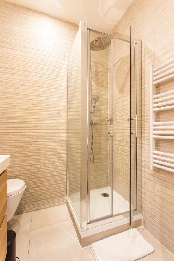 Hsh Moinon - Canal St-Martin Magnifique Appartement 2Br パリ エクステリア 写真